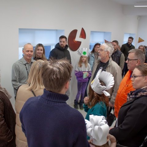 Allt til enda - Listvinnustofur barna. Ljósmynd: Almar Alfreðsson
