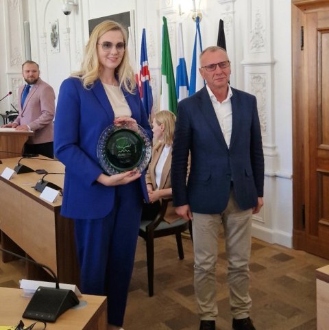 Ásthildur Sturludóttir og Jerzy Łużniak borgarstjóri Jelenia Góra.