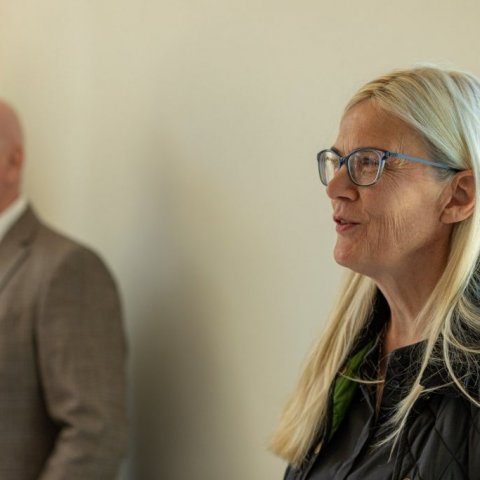 Guðríður Friðriksdóttir sviðsstjóri umhverfis- og mannvirkjasviðs bauð fólk velkomið. 