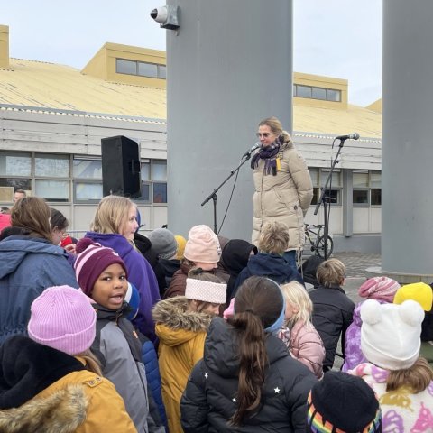 Vígsla leiksvæðis við Síðuskóla 18. október 2023