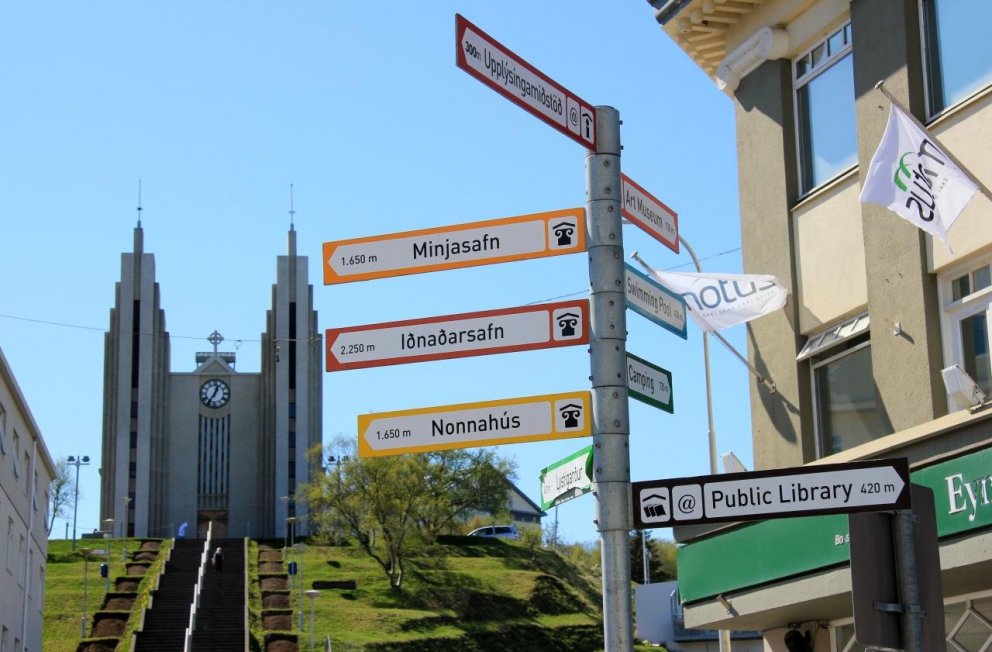 Maps & Brochures for tourists