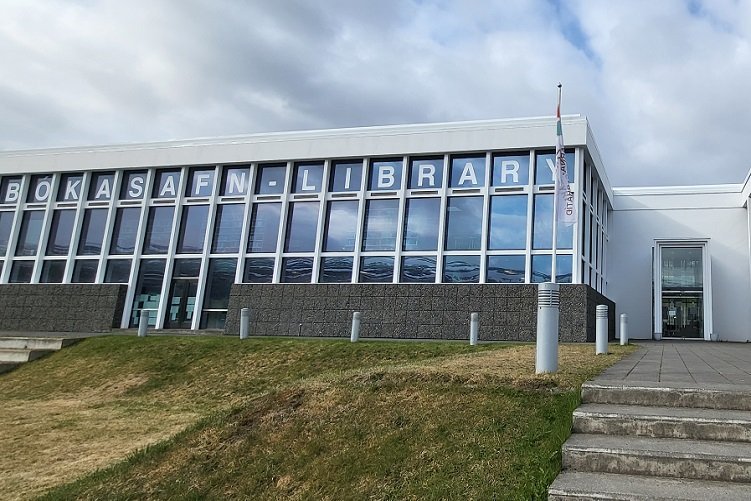 No more English version!