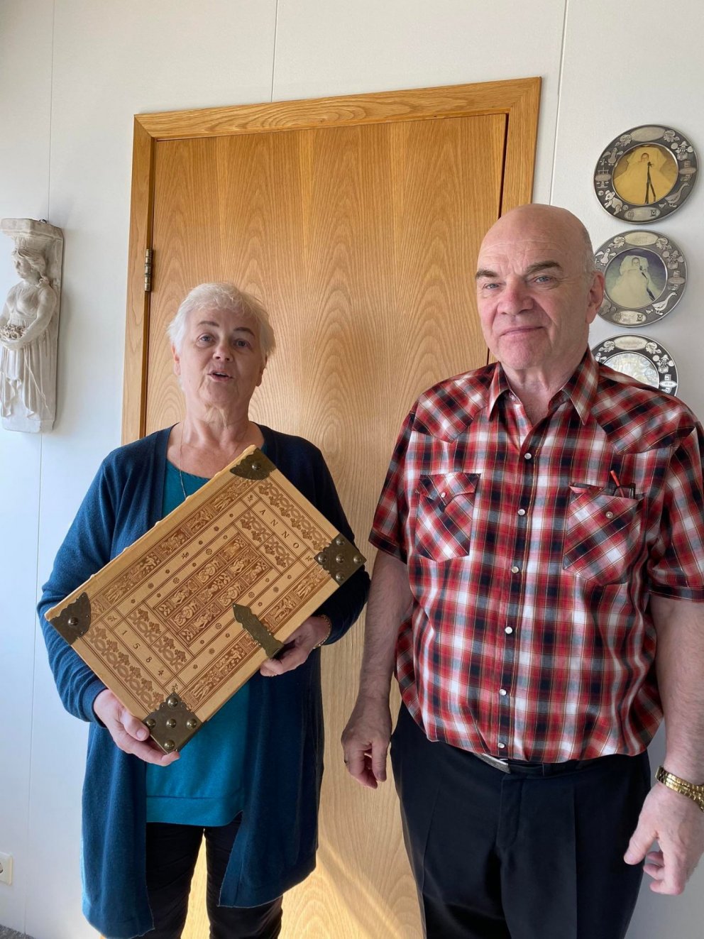 Grímseyjarkirkju færð Guðbrandsbiblía