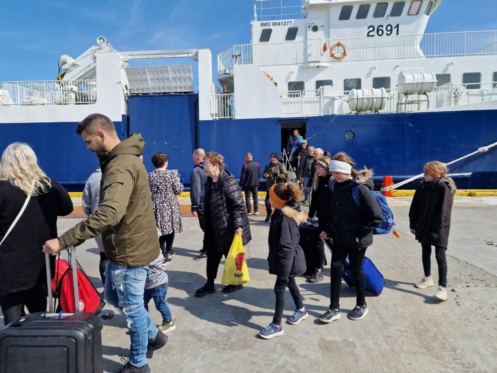 Sæfari við höfn í Grímsey í dag. 
Mynd Halla Ingólfsdóttir