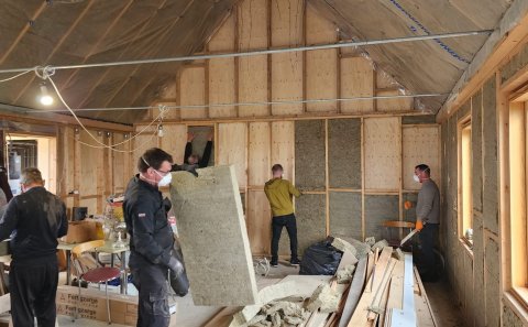 Frá sjálboðavinnu íbúa. Mynd: Anna María Sigvaldadóttir