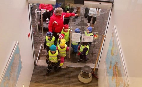 Iðavellir og Naustaskóli í heimsókn